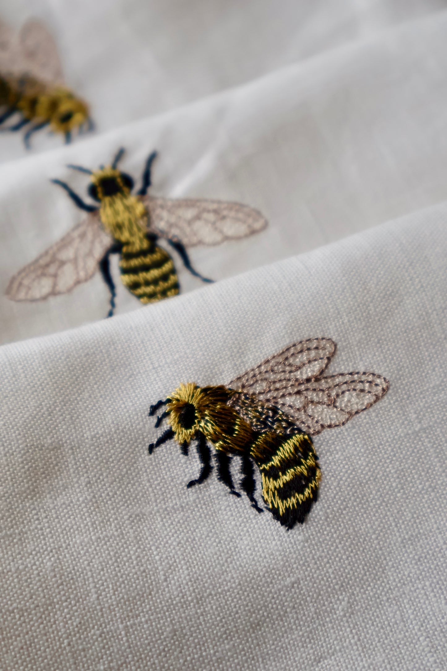 Bumble Bee Linen Napkins