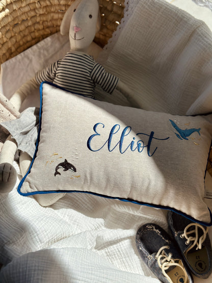 The Elliot Cushion